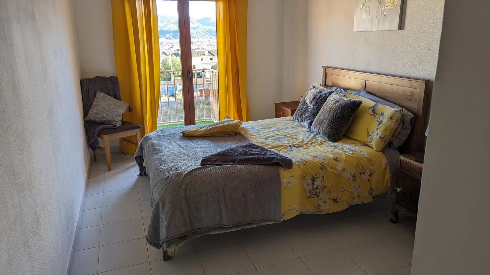 Double bedroom looking out towards the mountains